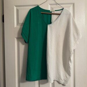 LADIES BOUTIQUE STORE BLOUSE, OVER SIZE, COTTON BLEU, SIZE XL